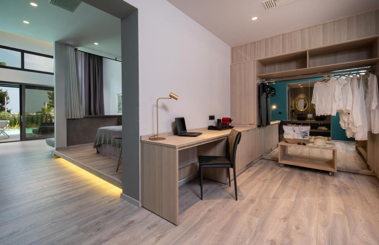 ניקיטי Lagomandra Luxury Suites With Private Pools מראה חיצוני תמונה