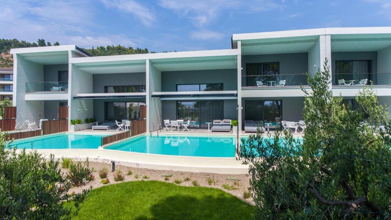 ניקיטי Lagomandra Luxury Suites With Private Pools מראה חיצוני תמונה